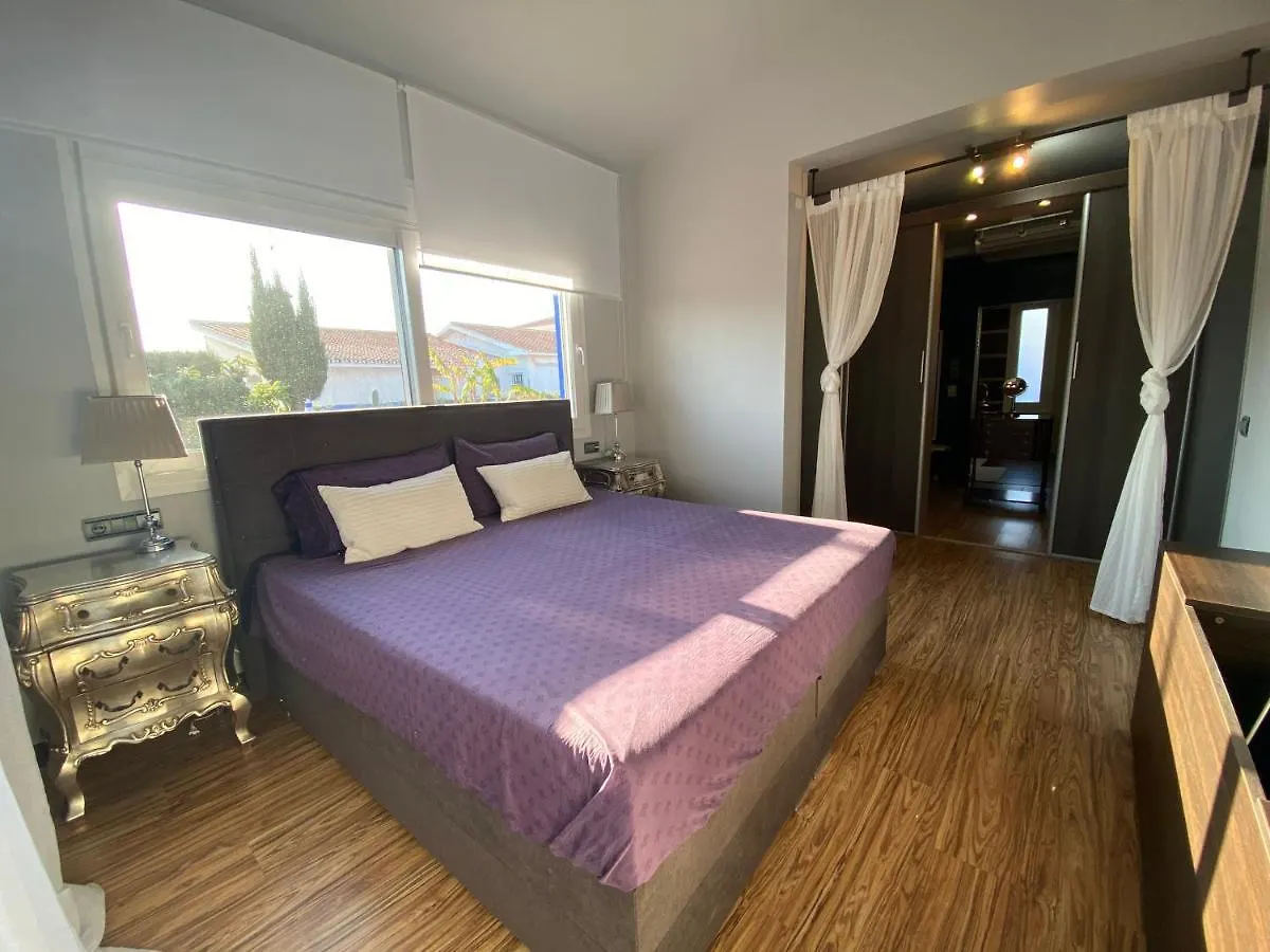 Сasa de vacaciones Bluehouse Con Piscina Privada 300M De La Playa Villa Caleta de Vélez España